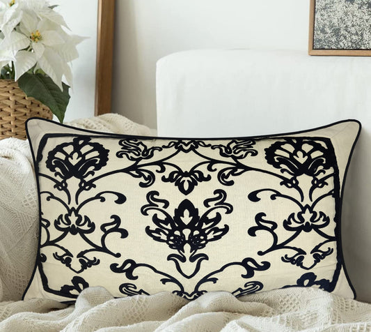 Black & Beige Cushion Cover 21"x27"